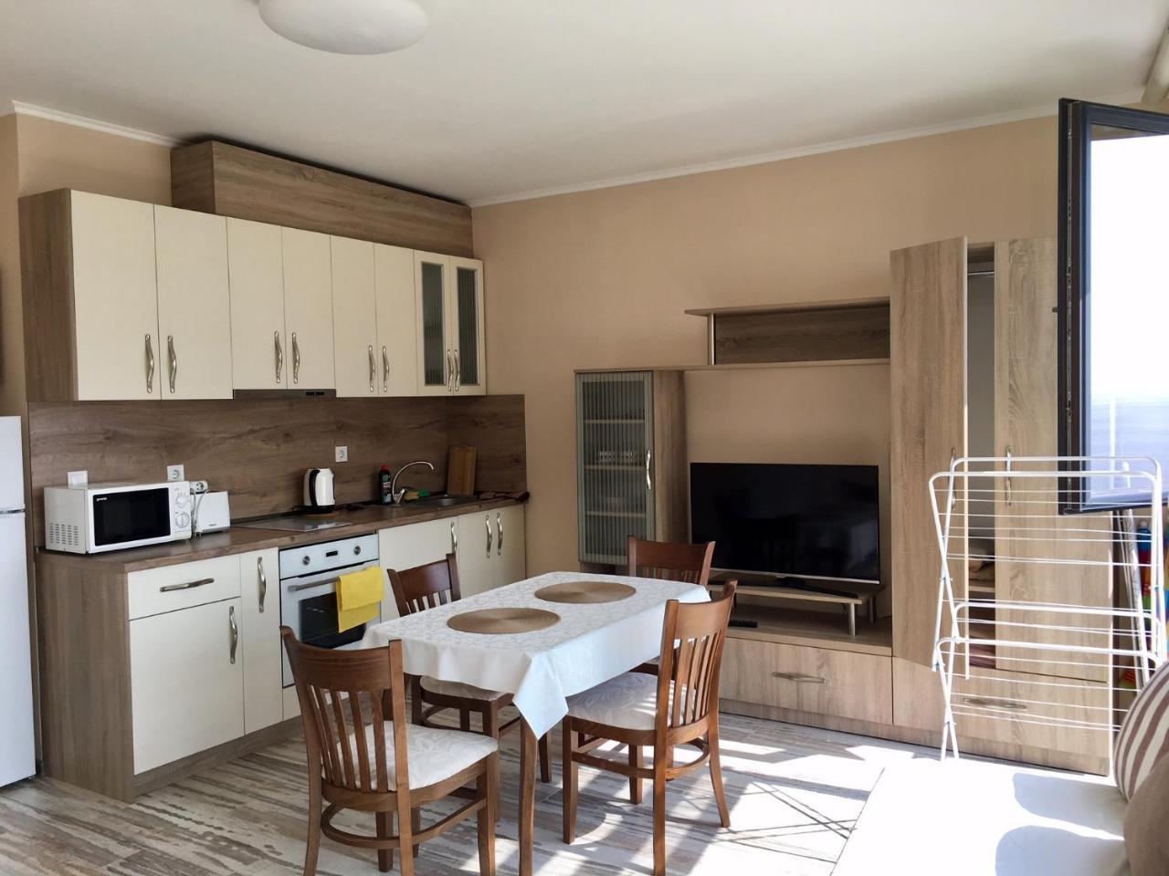 Magnolia Sea View Studio Golden Sands Luaran gambar